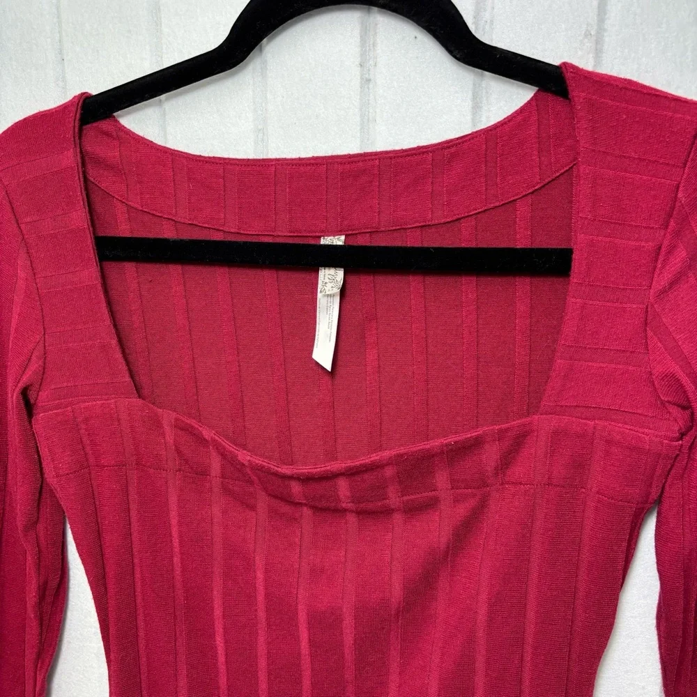 FREE PEOPLE INTIMATELY WINE RED LONG‎ SLEEVE BESIDE ME RIBBED THONG BODYSUIT S